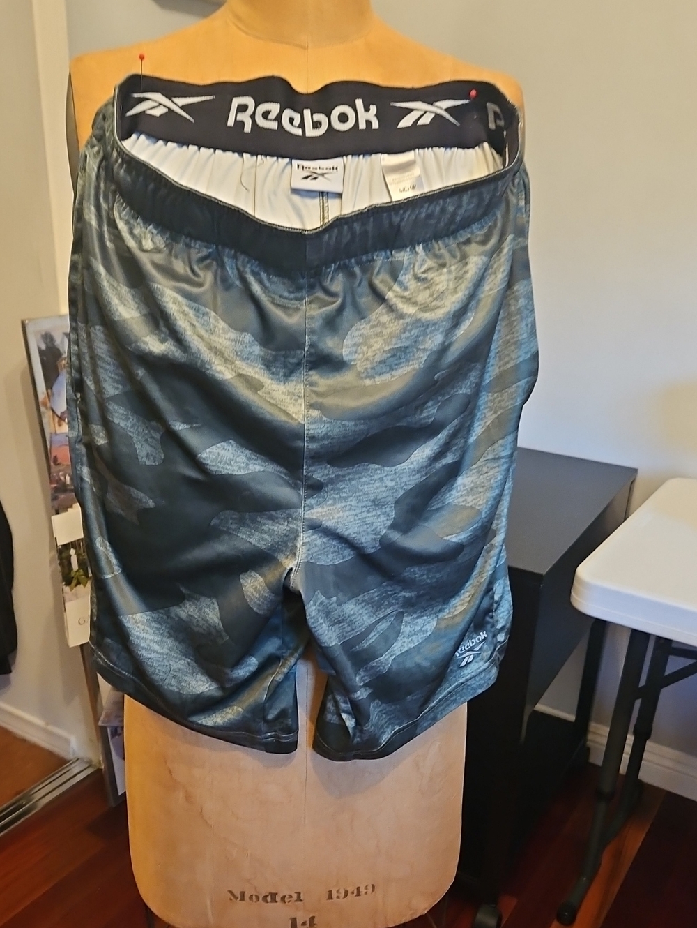 Reebok Men's Black and Dark Green Camo Training Shorts